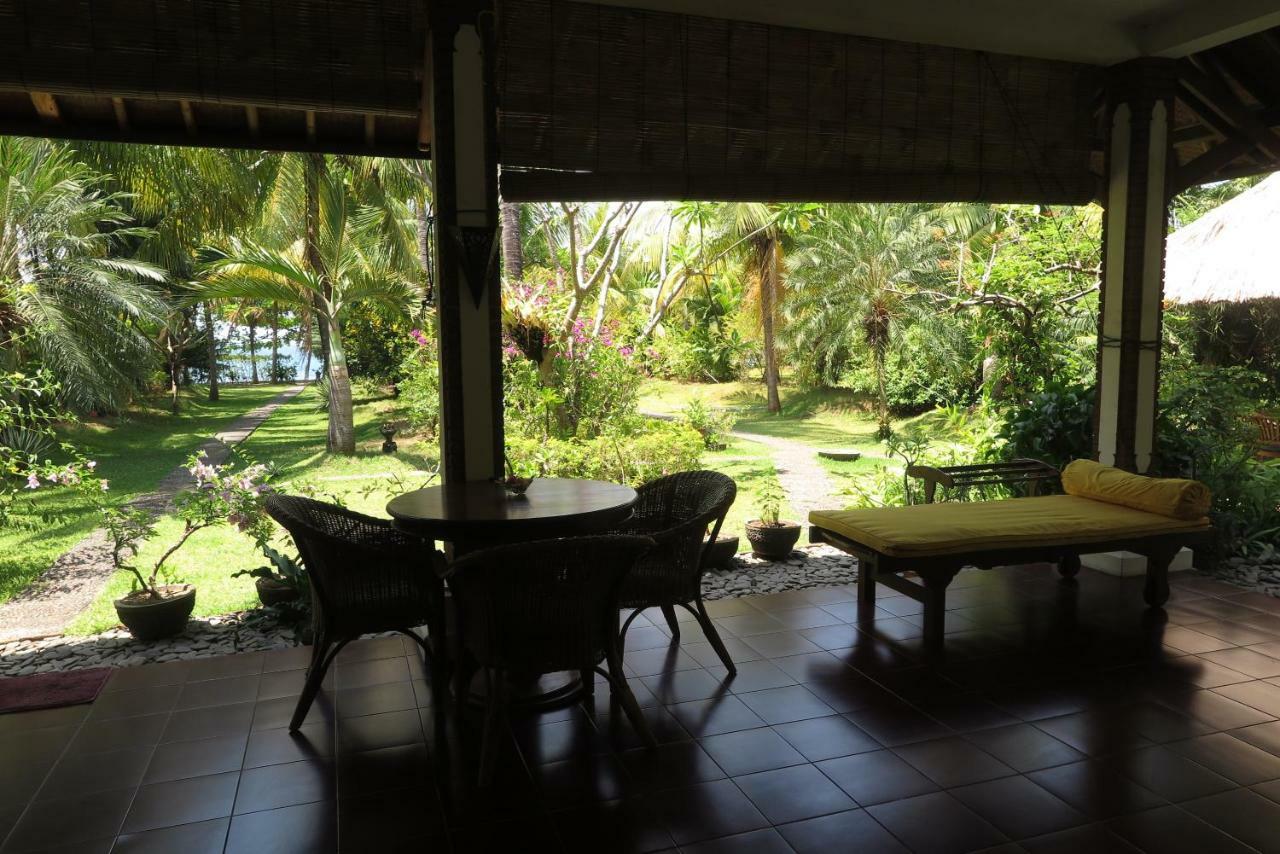 Bali Sandat Tejakula Bagian luar foto